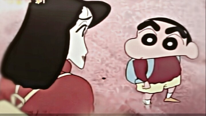 Hồi nhỏ tôi không để ý nhưng giờ tôi thấy Nanako thực sự yêu Shin-chan