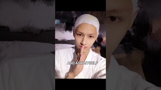 He's too attractive 😏#seventeen #jun #woozi