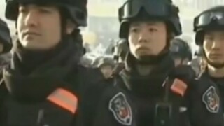 三棍打碎独立魂，警官我是中国人