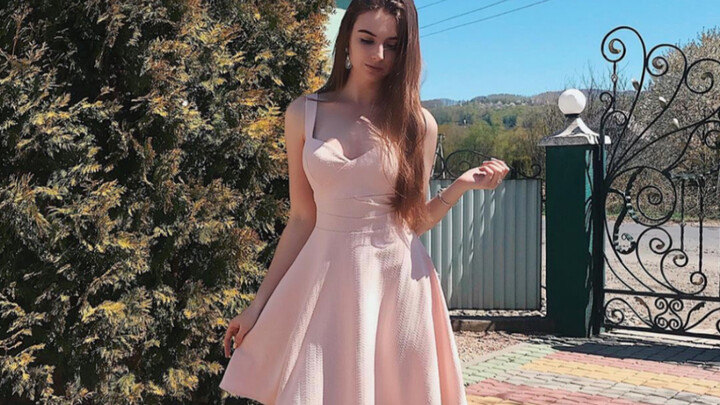 ชมหนุ่มรัสเซียหล่อสอนคุณวิธีจีบสาวสวยและเอาชนะแฟนสาวของคุณ