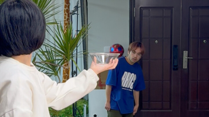 奇怪的美食博主