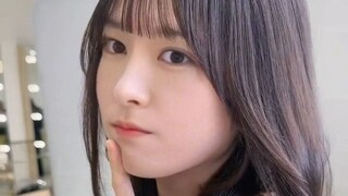 Thay Gakki thành một chiếc váy đen