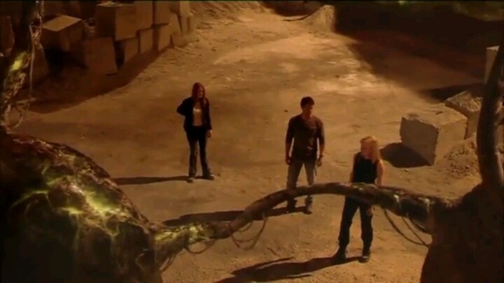 ฝูงต่อมรณะล้างเมือง