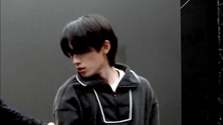 【Song Yaxuan】"Rhapsody of the Moonlit Night" versi ruang latihan. Fokus Song Yaxuan