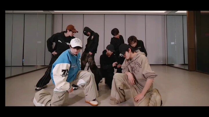 This opening segment could’ve had me hooked for a solid ten minutes…