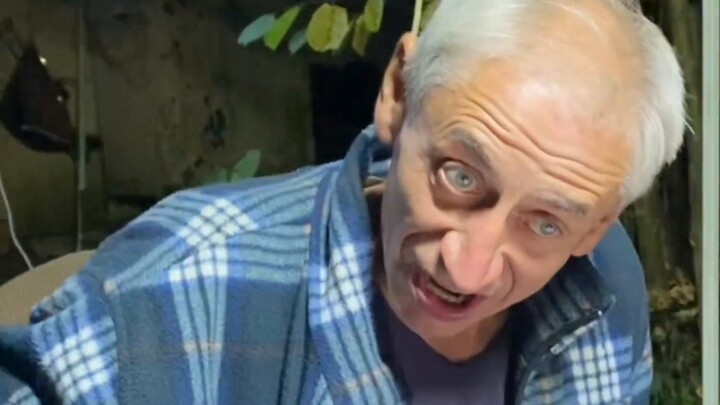 A Belarusian father-in-law complained that Chinese liquor was "boring"! He drank a mouthful of Erguo