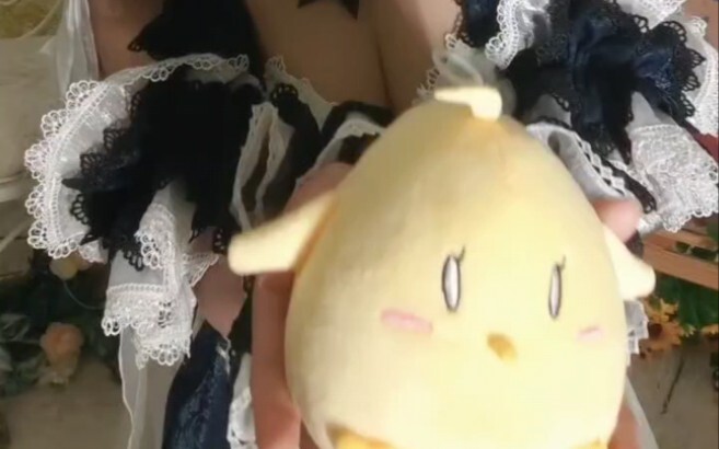 Little Cheshire ยอมมอบตัวให้กับคุณ