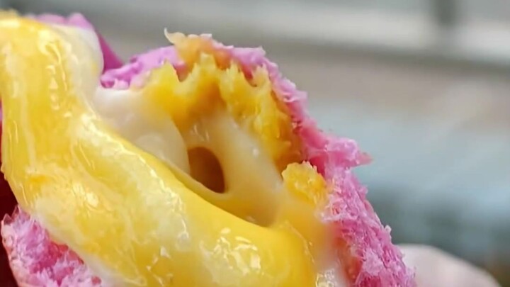That first bite is unbelievably satisfying!