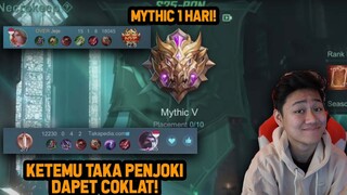 DETIK-DETIK NAIK MYTHIC DALAM 1 HARI! KETEMU TAKAPEDIA PENJOKI KITA KASIH COKLAT - Mobile Legend