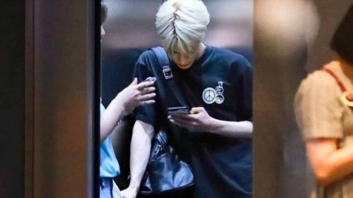 【Lý Đế Nỗ】(dành cho fangirl) Lần đầu cãi nhau ngắn ngủi với bạn trai, chỉ vì anh ấy hay ghen vớ vẩn…
