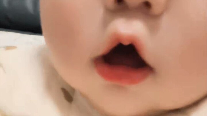 When you let your baby play with the camera, you’ll see the world from the pacifier’s point of view.