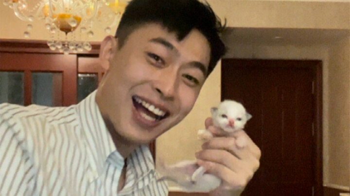 “เสี่ยวเฉินสรุป‘อ่านคอมเมนต์’”