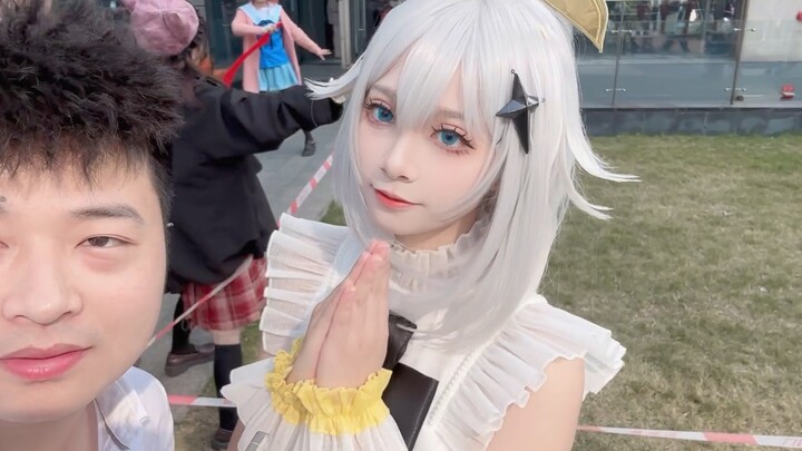 Aku kan penggemar kumpulin prangko.