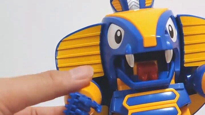 [Iron Armor Little Treasure] Star Fragment Cockroach Bully, is it the suit shape that you remember?