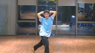 Dead otakus have to dance otaku dance (x