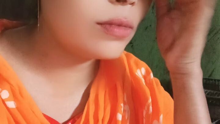 দাদা এবং নাতনি দুইজন পানিতে পড়ে মৃ**ত্যু