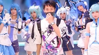 พาไปเที่ยวงาน ChinaJoy กัน! มีสาวๆ มากมายเหลือเกิน——Perspective Ji vlog