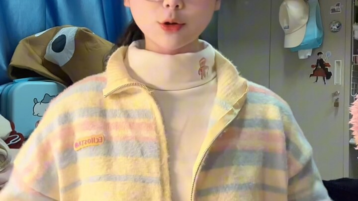 接着偷，看她什么时候揍