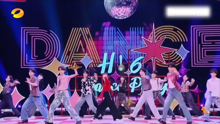 【دوري الشباب تايمز】رقصة افتتاحية لفرقة هاي 6