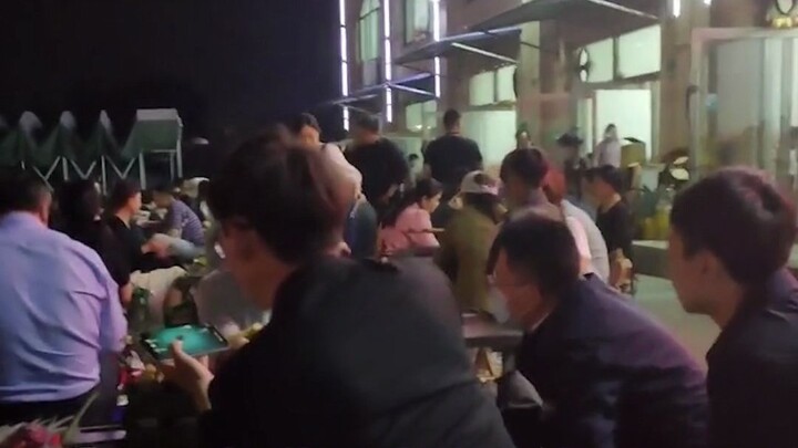 Warga Zibo: Zibo tidak boleh dinilai buruk hanya karena citra saya yang kurang baik #Zibo#Bakar Zibo