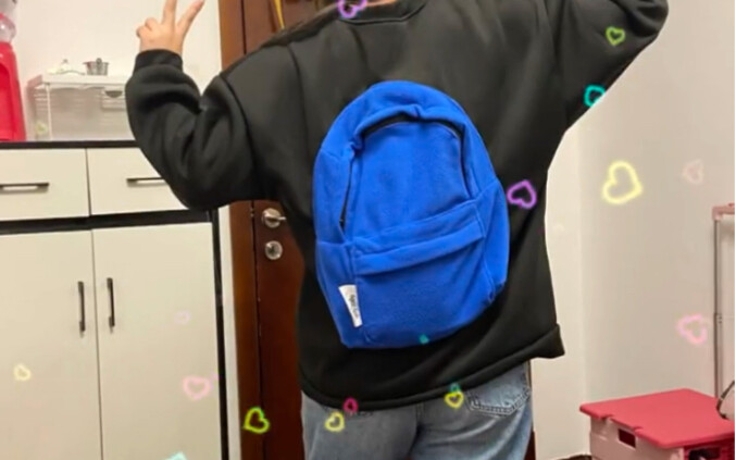 เสื้อฮู้ดตัวนี้เหมาะกับฉันที่ขี้เกียจสุดๆ เลย! ต่อไปจะให้เพื่อนซี้ช่วยจัดของให้หมดเลย!