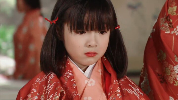 "Bố, mẹ, con không muốn kết hôn, con muốn con búp bê rách rưới của mình"