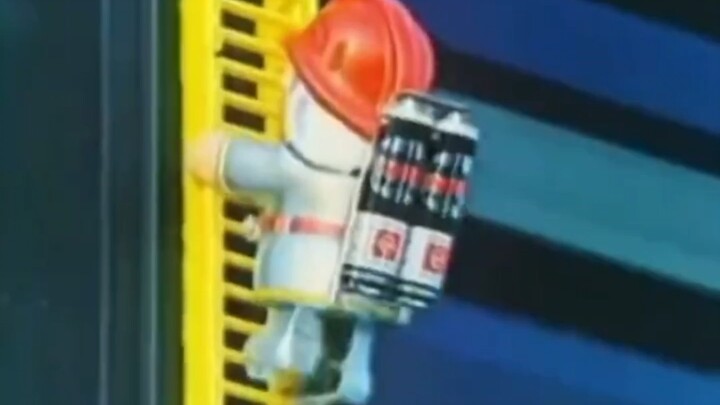40 years ago, to sell a single battery, Panasonic actually built a 50-story ladder.