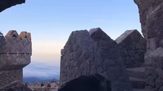 一件事只要你坚持得足够久，“坚持”就会慢慢变成“习惯”。原本需要费力去驱动的事情，便成了家常便饭，云淡风轻☁️