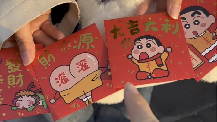 Hộp lì xì của Shin-cậu bé bút chì, tôi còn tiếc không nỡ vứt đi nữa là!