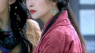 Cứu tôi với! Lần đầu tiên gặp cảnh xuyên không về quá khứ để cứu nhân vật phản diện, vậy mà lại trở