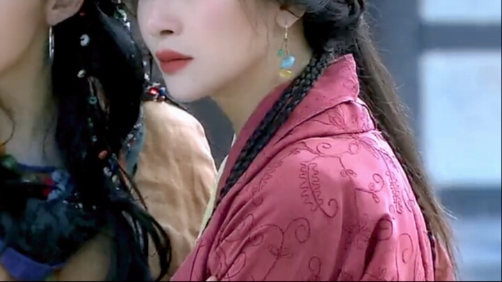 Help! For the first time, I traveled back in time to save the villain, only to end up becoming the v