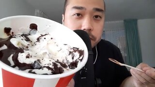 ASMR KFC Ultimate Ice Cream Chocolate Brownie + Paper Bowl Licking & Spoon Licking