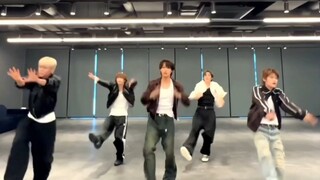 الحلقة الأكثر ترقبًا! اتحاد إكسو ورييز! أغنيتان جديدتان من قبل الأخ الأكبر تشا كاي!! wait on me + ad