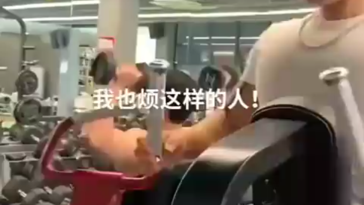 Phải dùng phép thuật để đánh bại phép thuật!