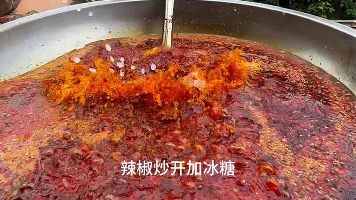Một vài nồi lẩu được chiên bơ!