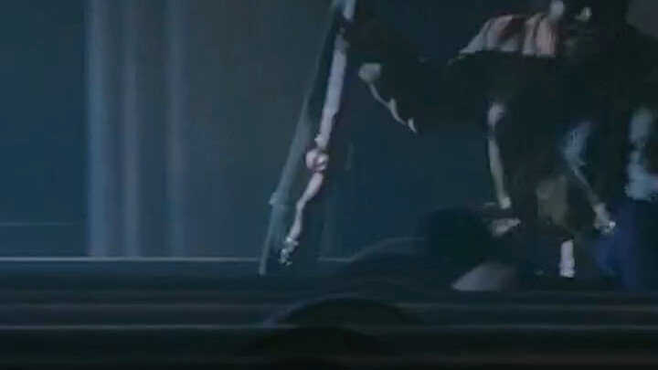 Hanya saat menghadapi kesulitanlah kebaikan hati seseorang baru terlihat