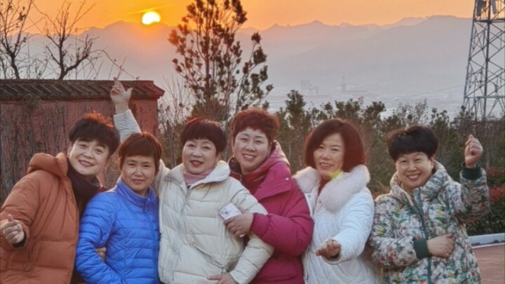 曹姨舞团集合！