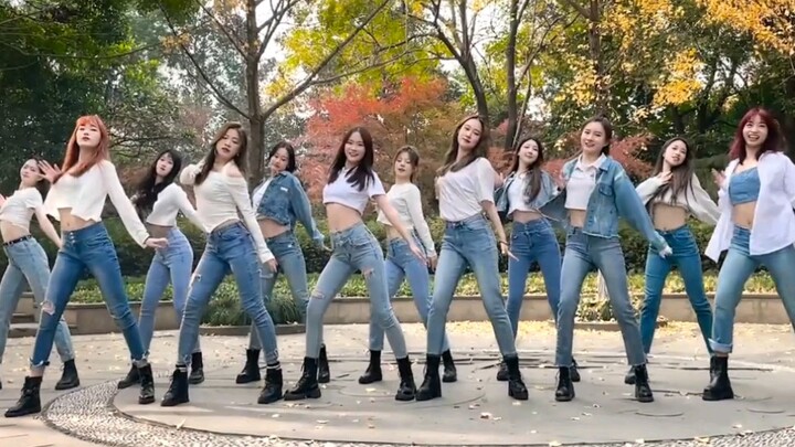 Skinny jeans dan cheongsam, gaya mana yang akan membuatmu lebih bersemangat?