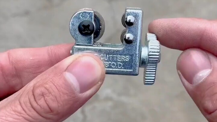 Alat aneh apa ini?