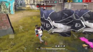 Chỉ muốn cầm súng trên game chứ k mong cầm súng trên chiến trường #freefire