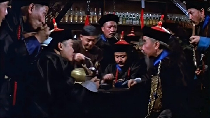A real image of the Qing Dynasty court session: the ministers ate a bowl of salty tofu pudding on th