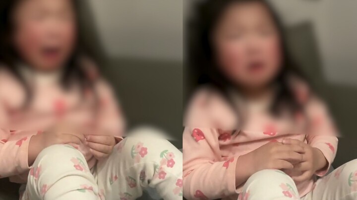 ابنتي تقضي الليل كله مستيقظة تصرخ وتنتحب، والأم تحاول منطقية معها لكنها تنهار يأسًا: هكذا كل يوم!