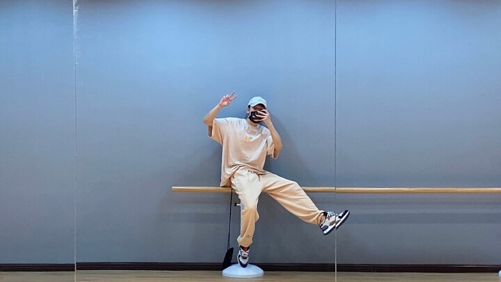 غرفة التدريب الخاصة بشيه شينغ يانغ CROWN