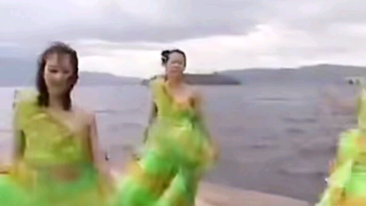 Mao Gia siêu ngày nào cũng ăn thịt mà chẳng béo; bản gốc: ngày nào cũng đi mại dâm da mặt thật dày