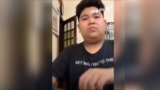 Khi xem lại video hồi xưa của mình 😆😆😆