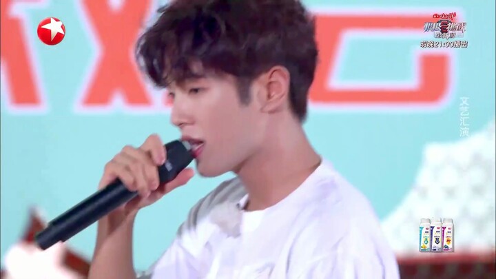 【لي ون هان】 نسخة «الصيف المثالي» من أغنية bad bad bad