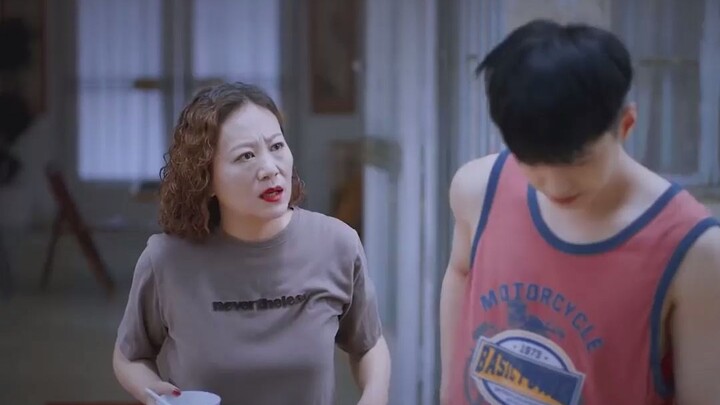 Mutual unrequited love is just too sweet! Who would have thought—my hypocritical mom actually likes 