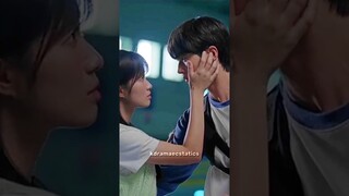 First kiss 😘 he confessed his love 😍 Lovely runner #shorts #kdrama#byeonwooseok#kimhyeyoon #ytshorts