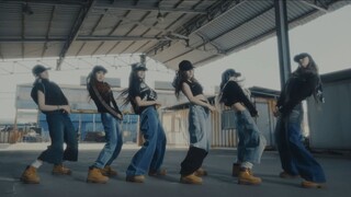 STAYC新曲PIPE DOWN舞蹈版MV