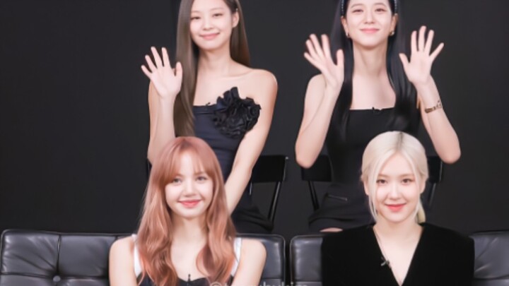 Wow, a new look! BLACKPINK’s latest 6th-anniversary video with Chinese subtitles.